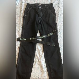 Dickies cargo pants size small + cute dickies belt   NEW CONDITION